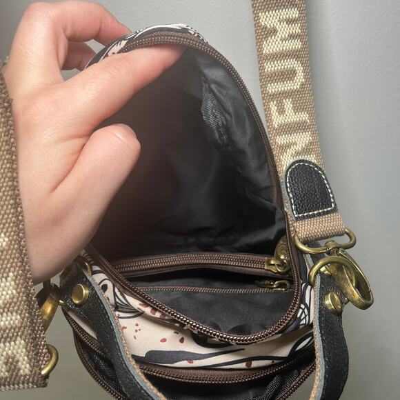 ANFUMAN Women's Small Zip Crossbody Bag Purse Lotus Root - Picture 4 of 8